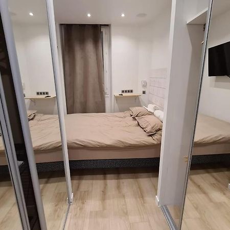 Suresnes : 2 Pieces Cosy Διαμέρισμα Εξωτερικό φωτογραφία