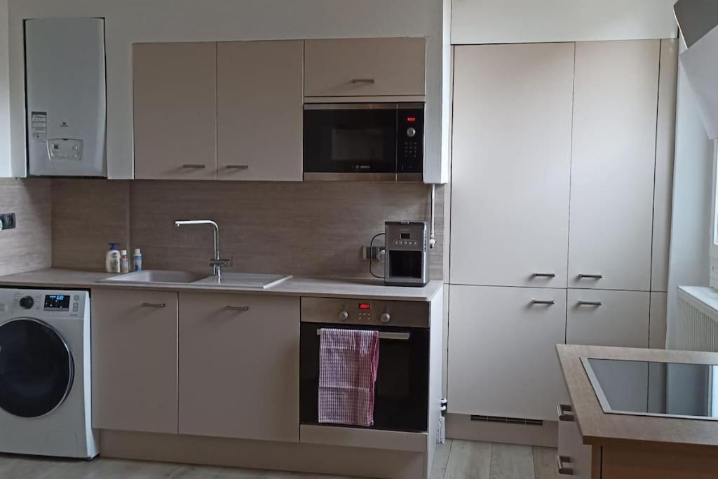 Suresnes : 2 Pieces Cosy Διαμέρισμα Εξωτερικό φωτογραφία